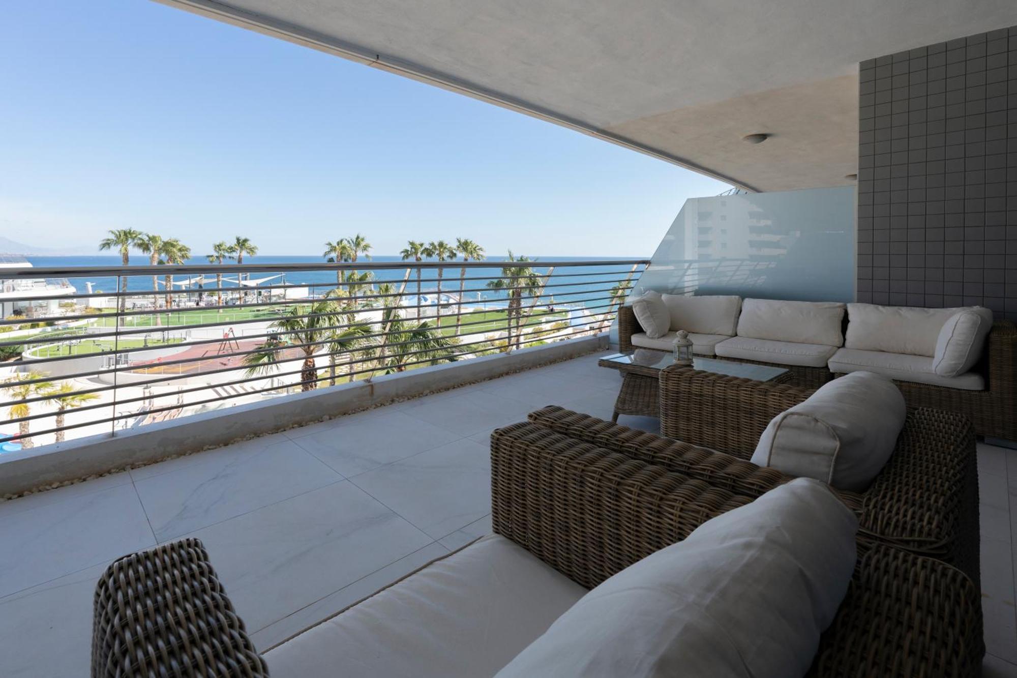 דירות ארנאלס דל סול Infinity View - Access To Hot Tubs & Pools מראה חיצוני תמונה